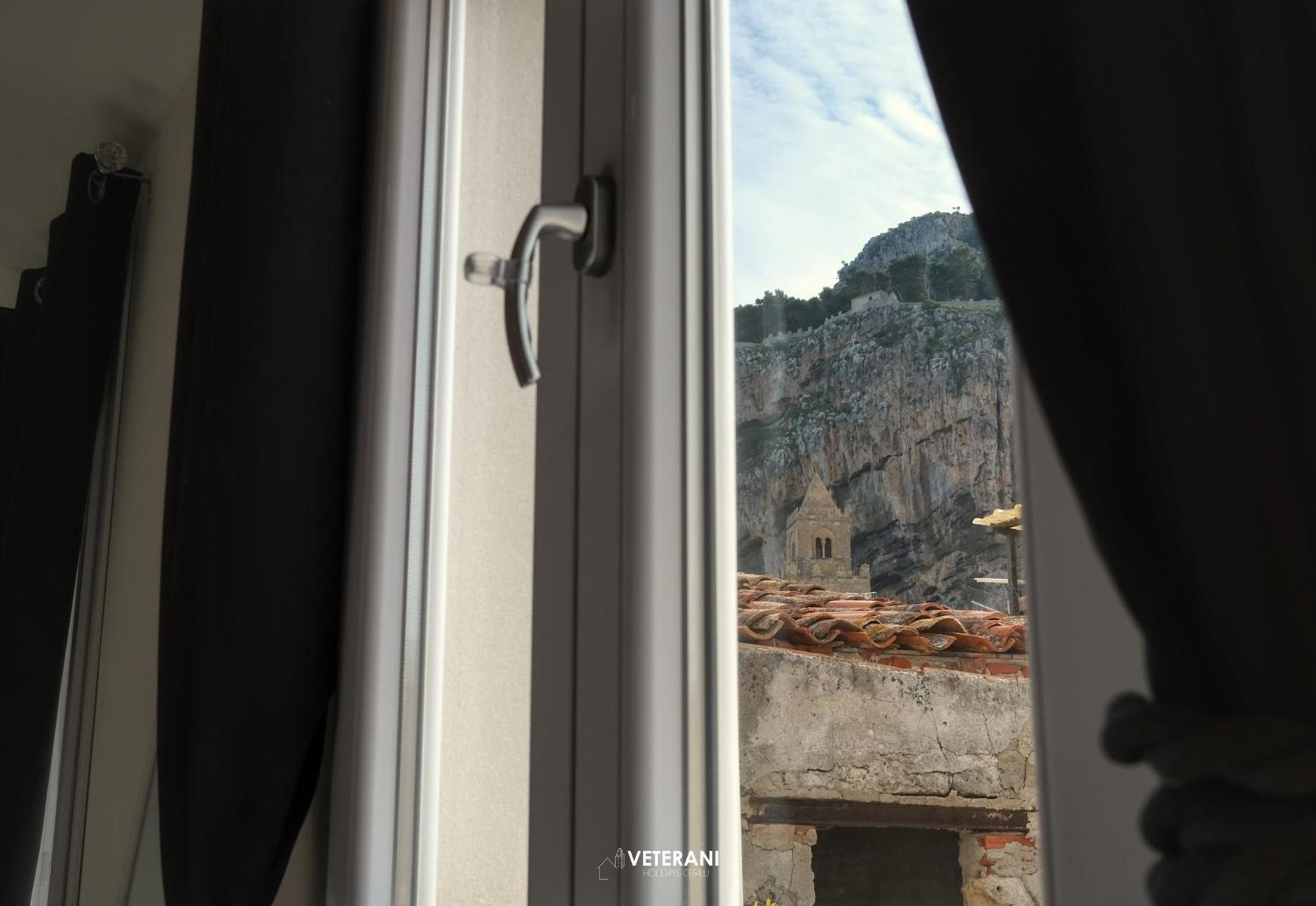 Veterani Holidays Чефалу Экстерьер фото